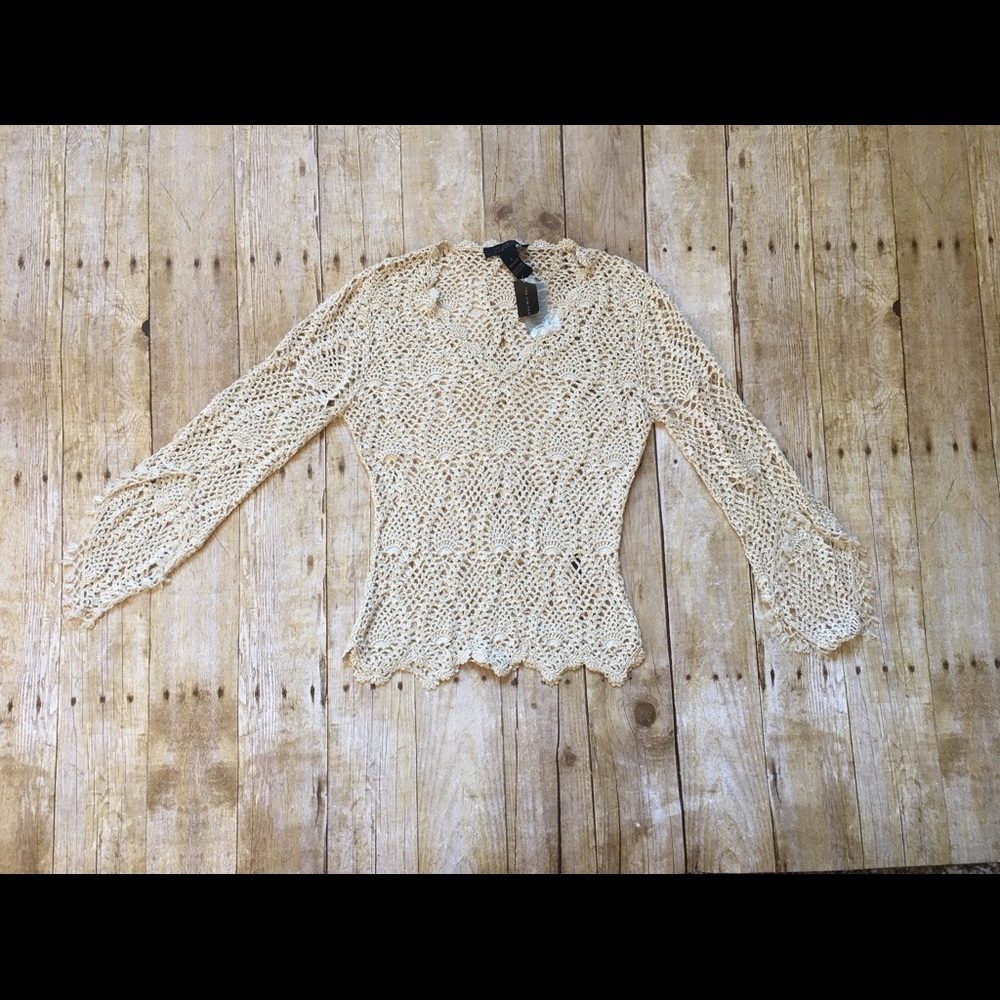 NWT The Limited crochet top size small